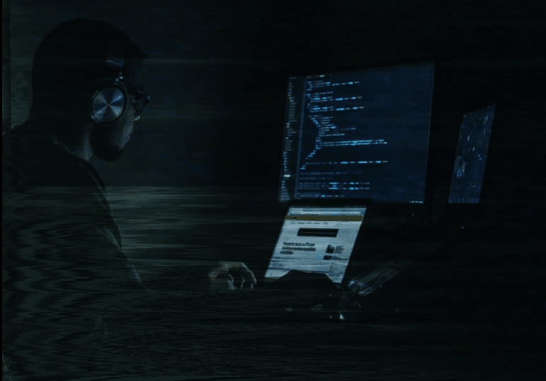 Seguridad bysica en servidores de radio online